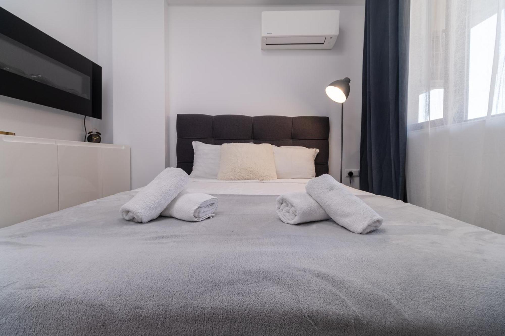 1-Bedroom Apartment With Free Private Parking Plovdiv Kültér fotó