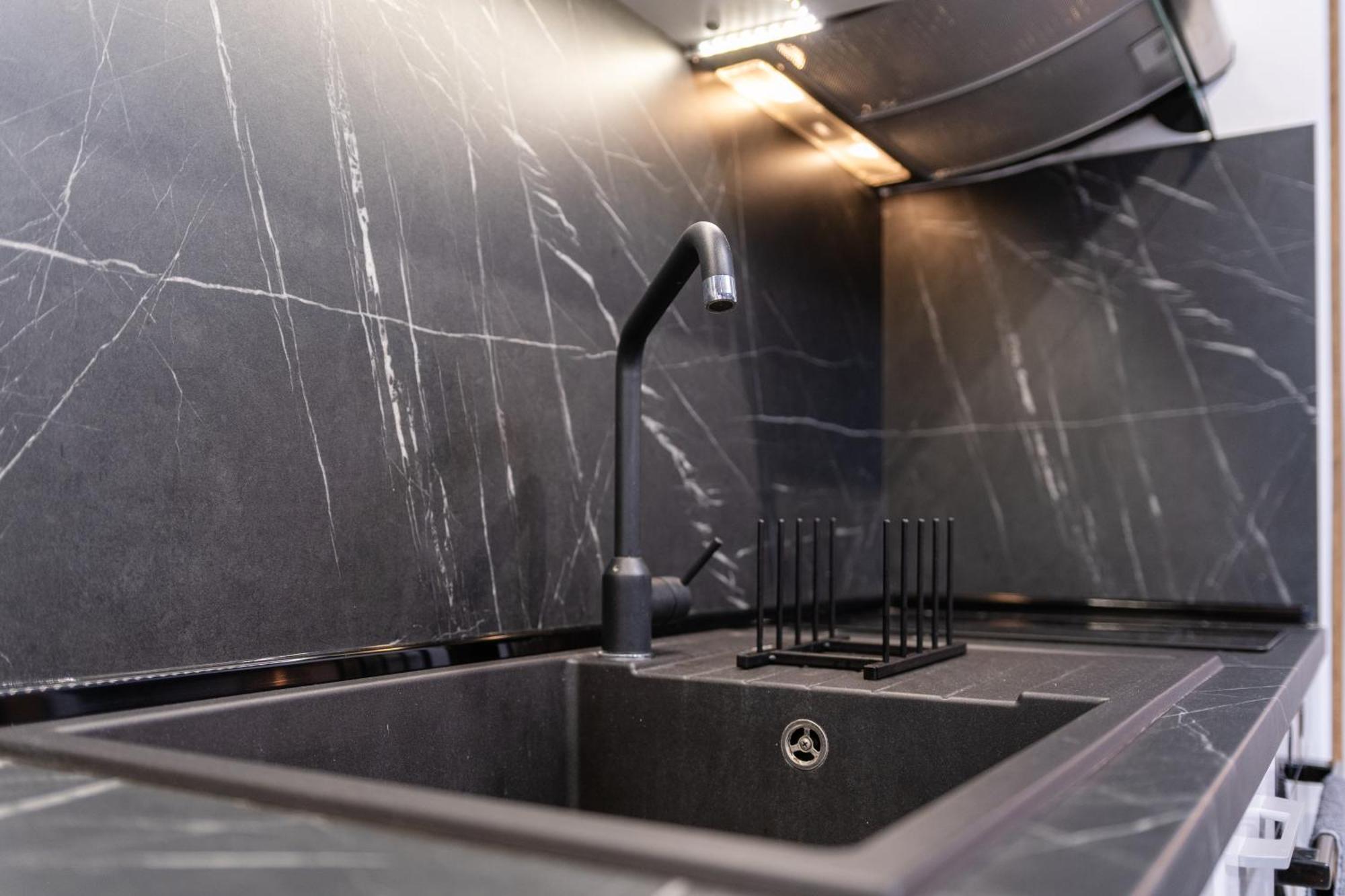 1-Bedroom Apartment With Free Private Parking Plovdiv Kültér fotó